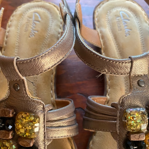 Clark’s Artisan Dressy Sandals - Picture 4 of 7